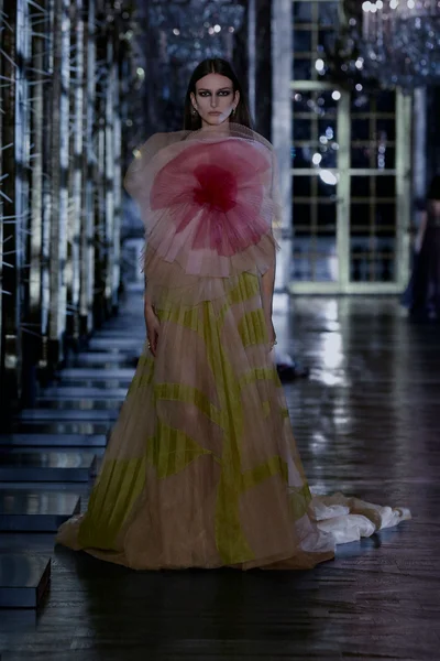 Look 62